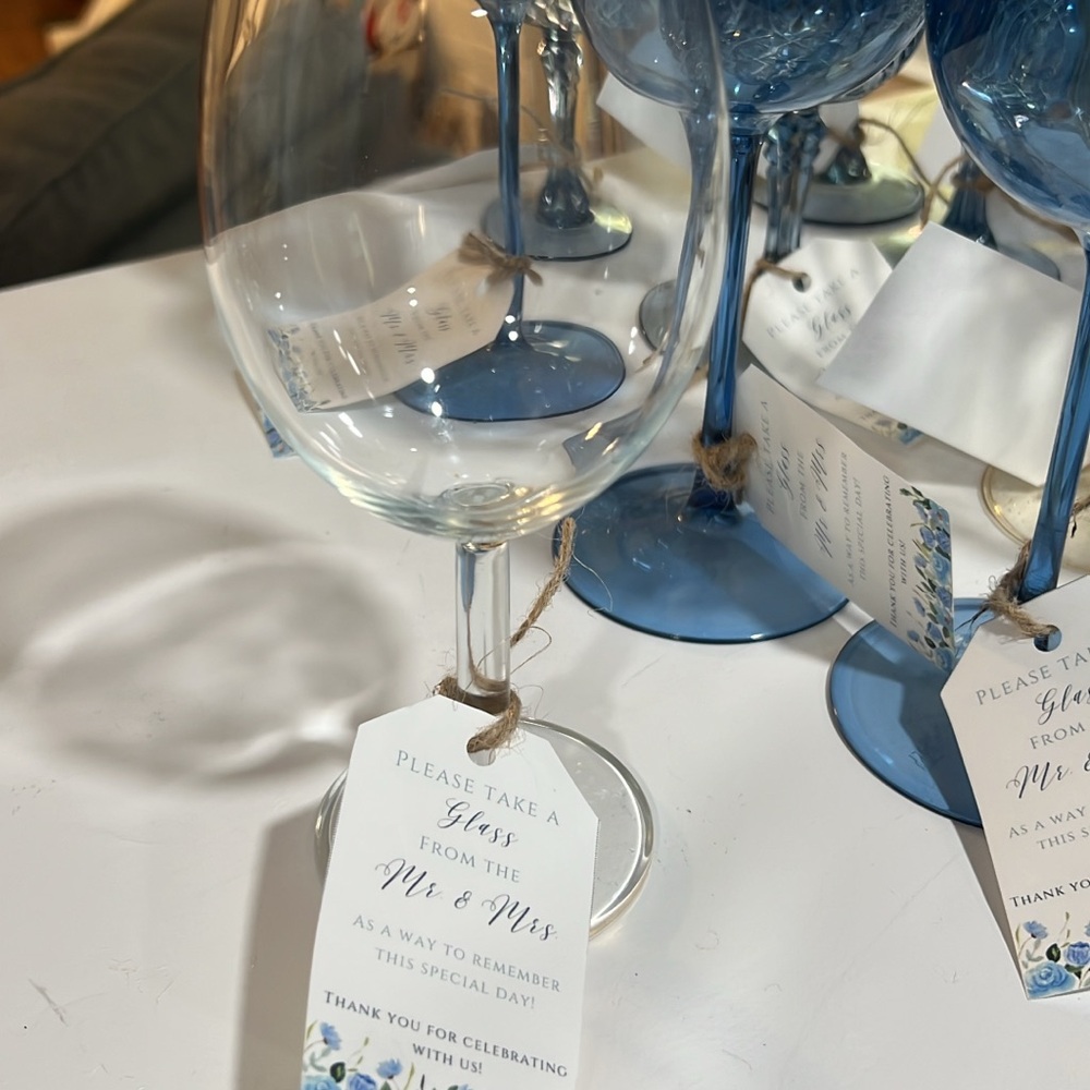 Elegant Blue Wine Glass Set for Home Parties